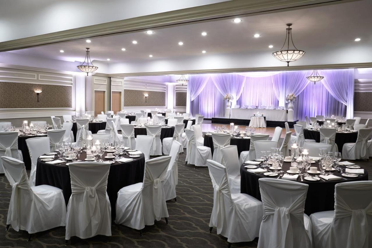 Holiday Inn Toronto - Yorkdale Zewnętrze zdjęcie